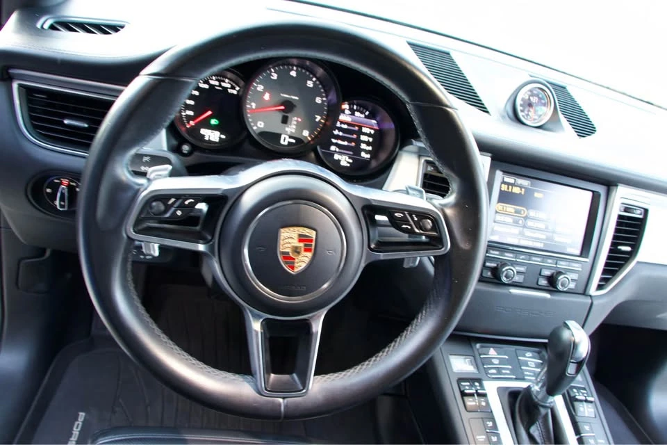 2015 Porsche Macan S - Image 9 of 18
