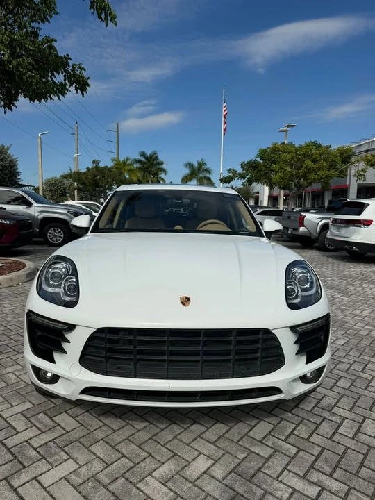 2015 Porsche Macan S - Image 2 of 5