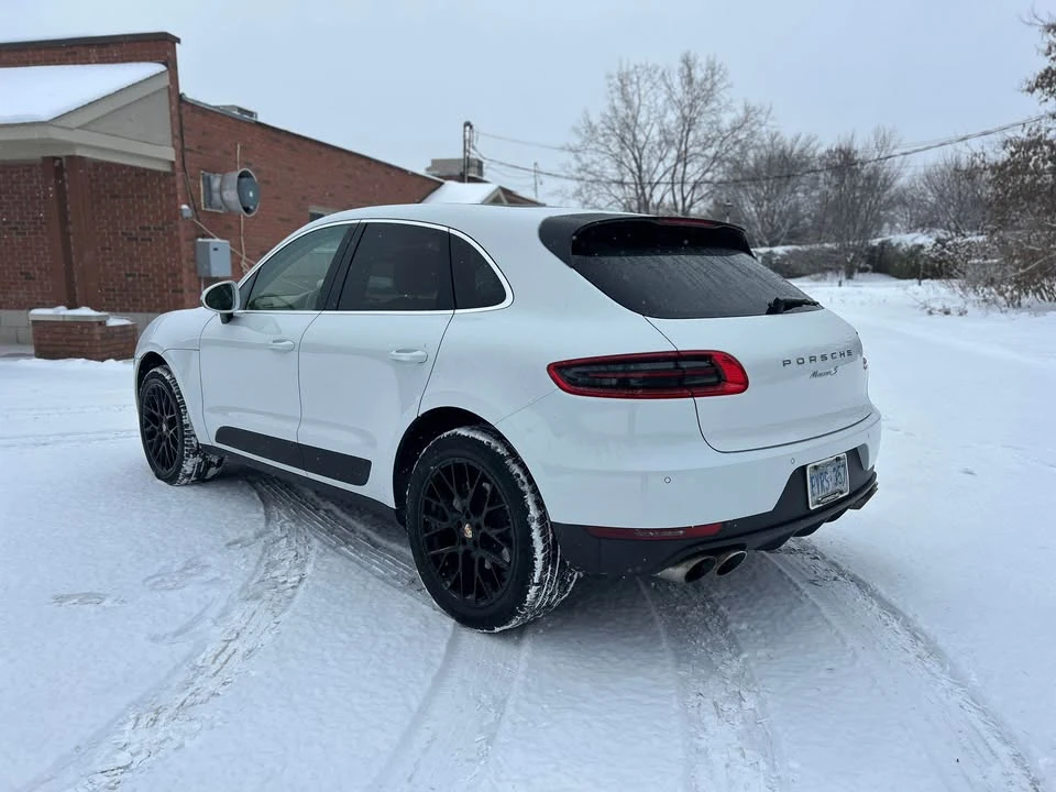 2015 Porsche Macan S - Image 2 of 18