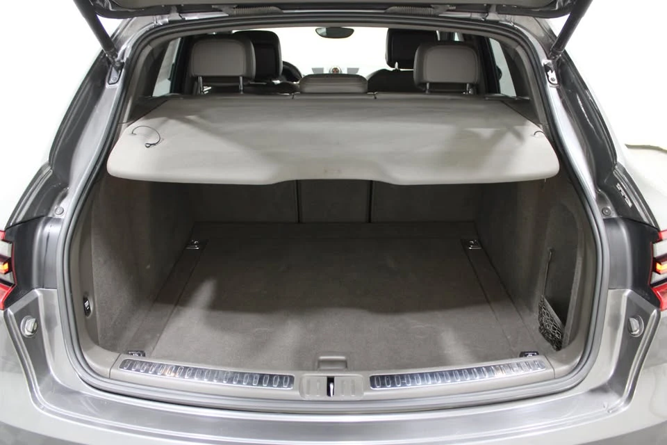2015 Porsche Macan S - Image 10 of 14