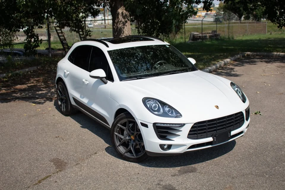 2015 Porsche Macan S - Image 9 of 12