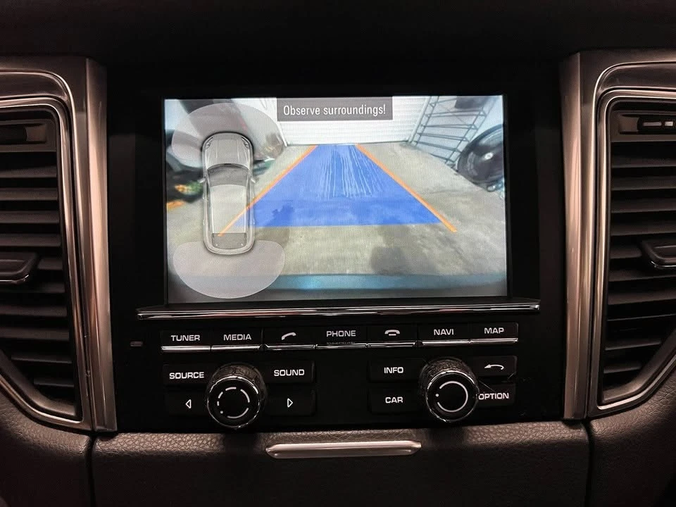 2015 Porsche Macan S - Image 13 of 20