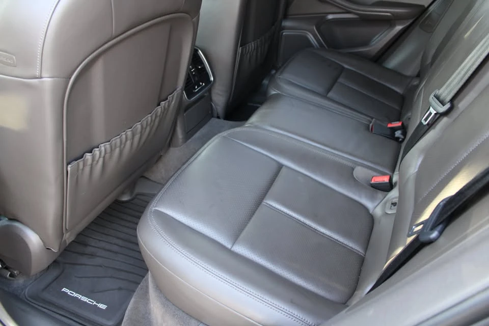 2015 Porsche Macan S - Image 16 of 20