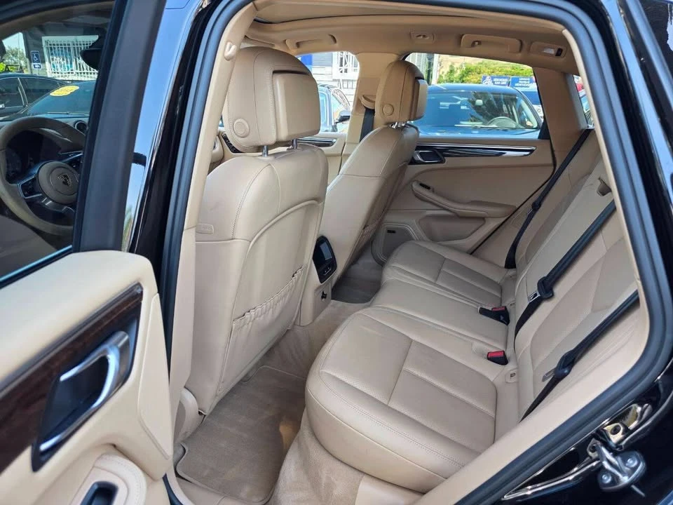 2015 Porsche Macan S - Image 8 of 16