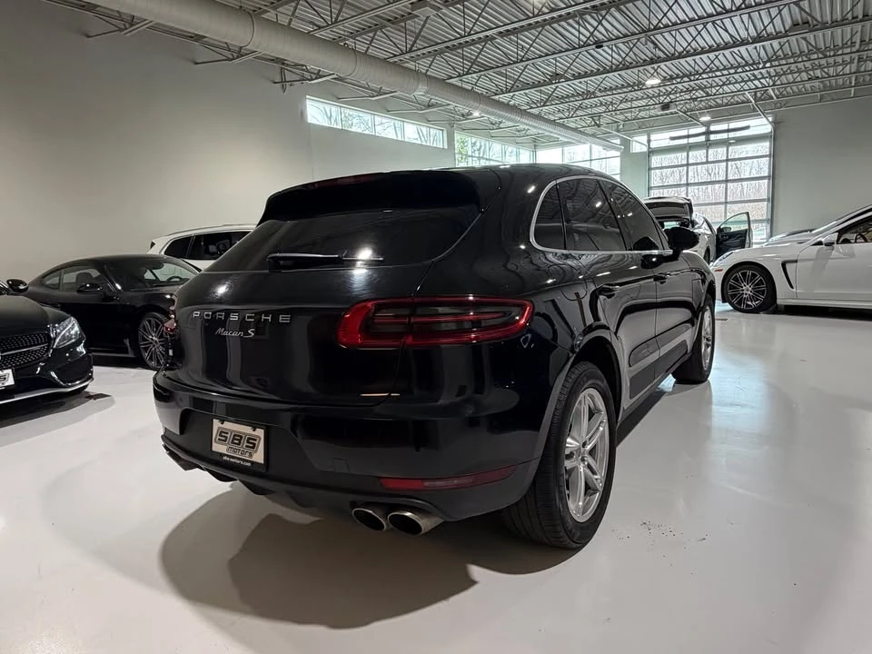 2015 Porsche Macan S - Image 17 of 20