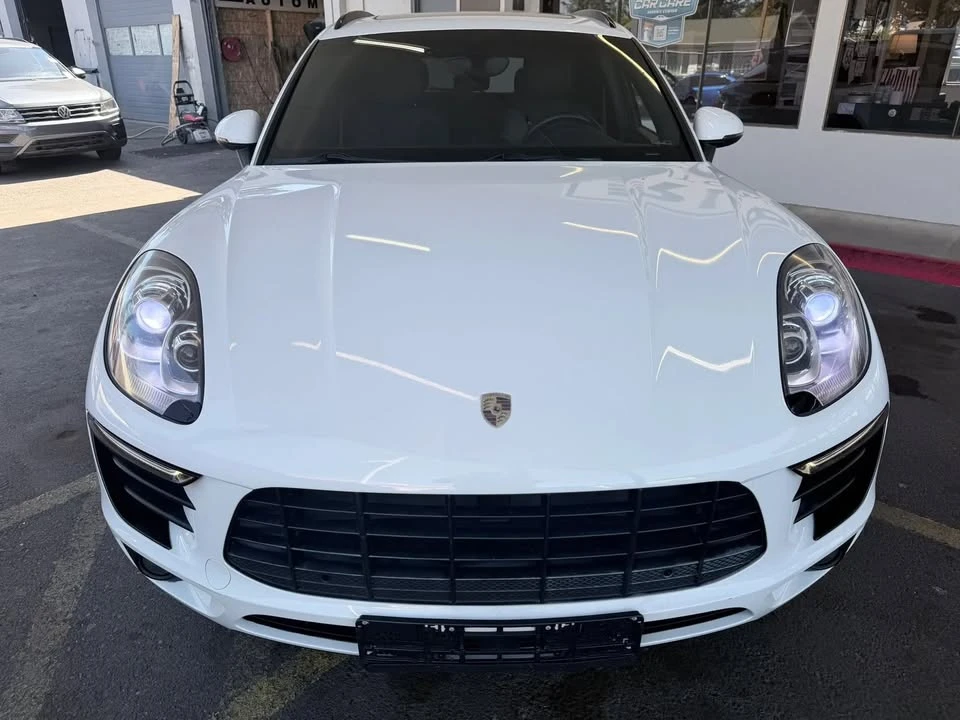2015 Porsche Macan S - Image 2 of 20