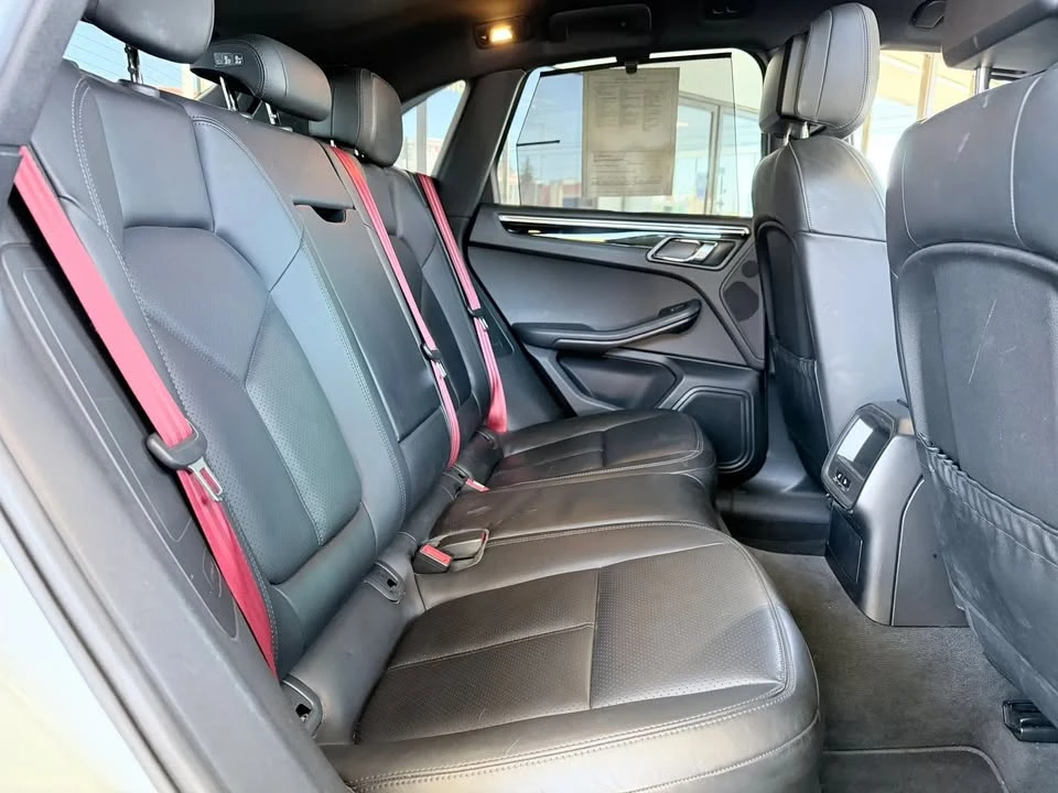 2015 Porsche Macan S - Image 19 of 20