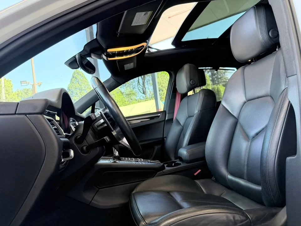 2015 Porsche Macan S - Image 12 of 20