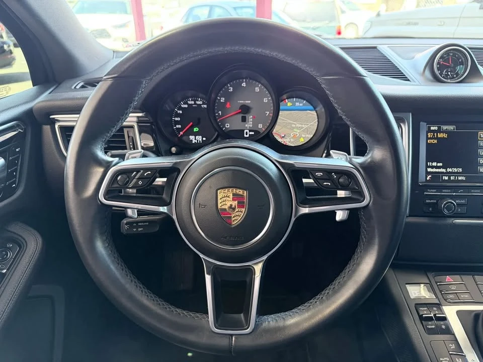 2015 Porsche Macan S - Image 13 of 20