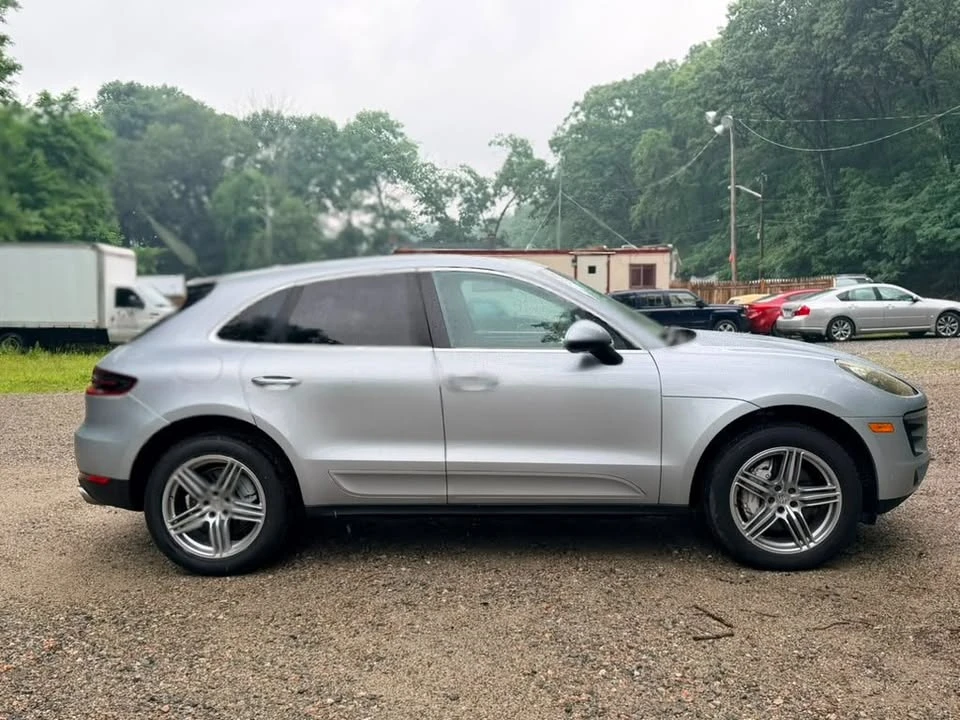 2015 Porsche Macan S - Image 2 of 18