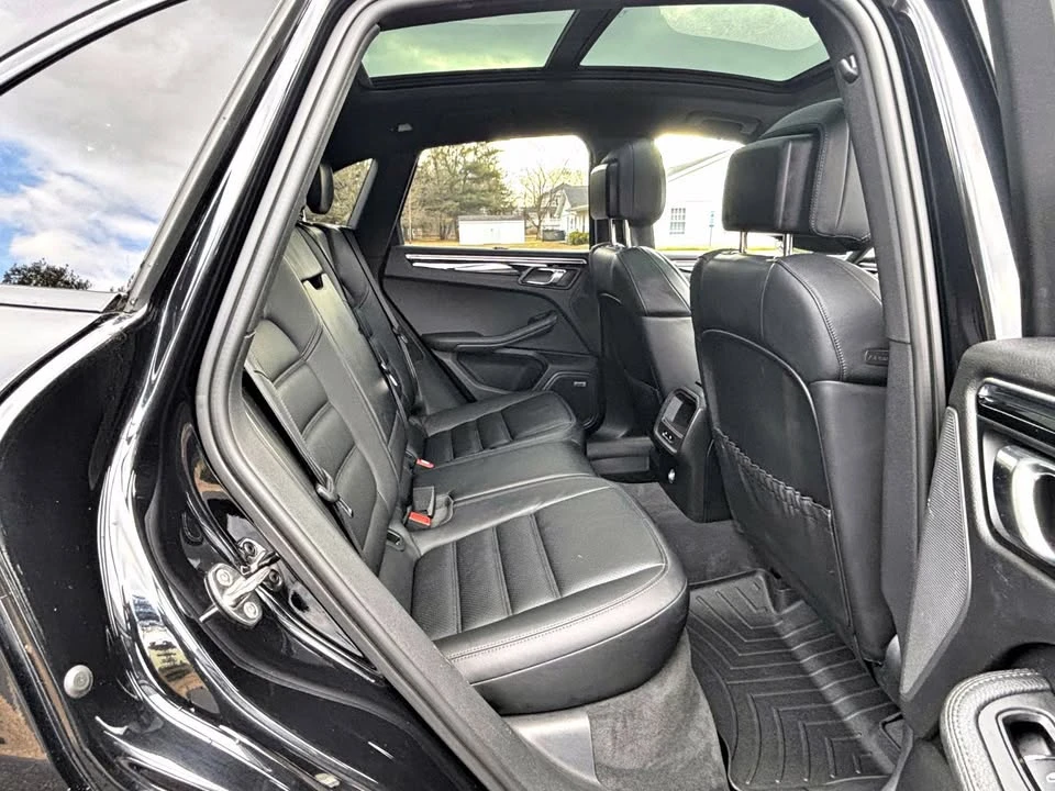 2015 Porsche Macan S - Image 14 of 17