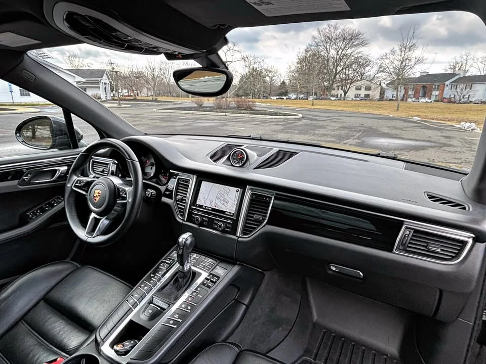 2015 Porsche Macan S - Image 11 of 14