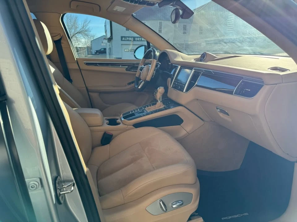 2015 Porsche Macan S - Image 8 of 19