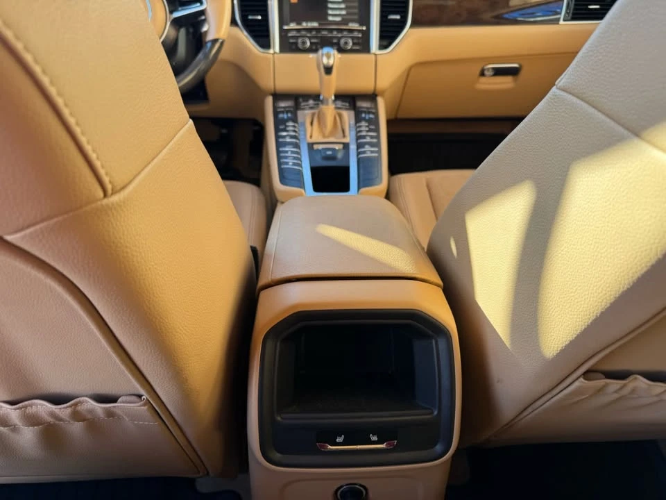 2015 Porsche Macan S - Image 13 of 19