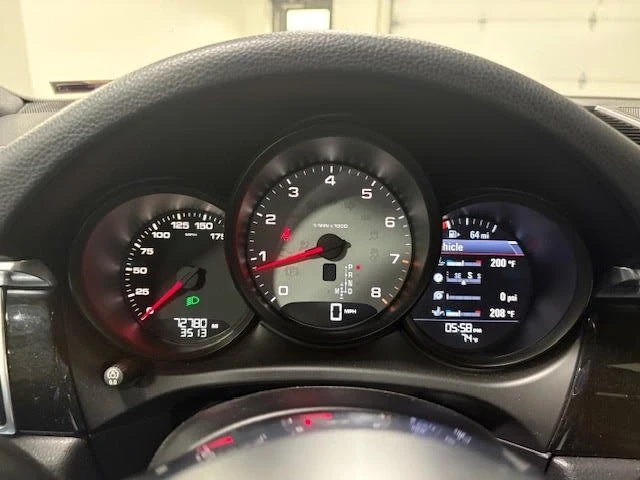 2015 Porsche Macan S - Image 11 of 16