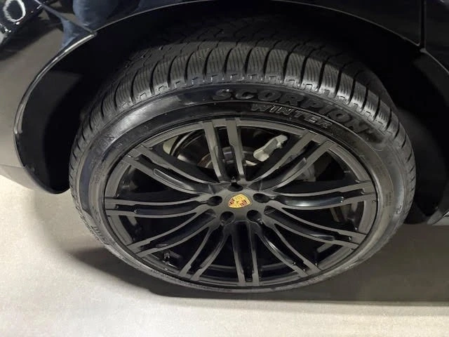 2015 Porsche Macan S - Image 15 of 16
