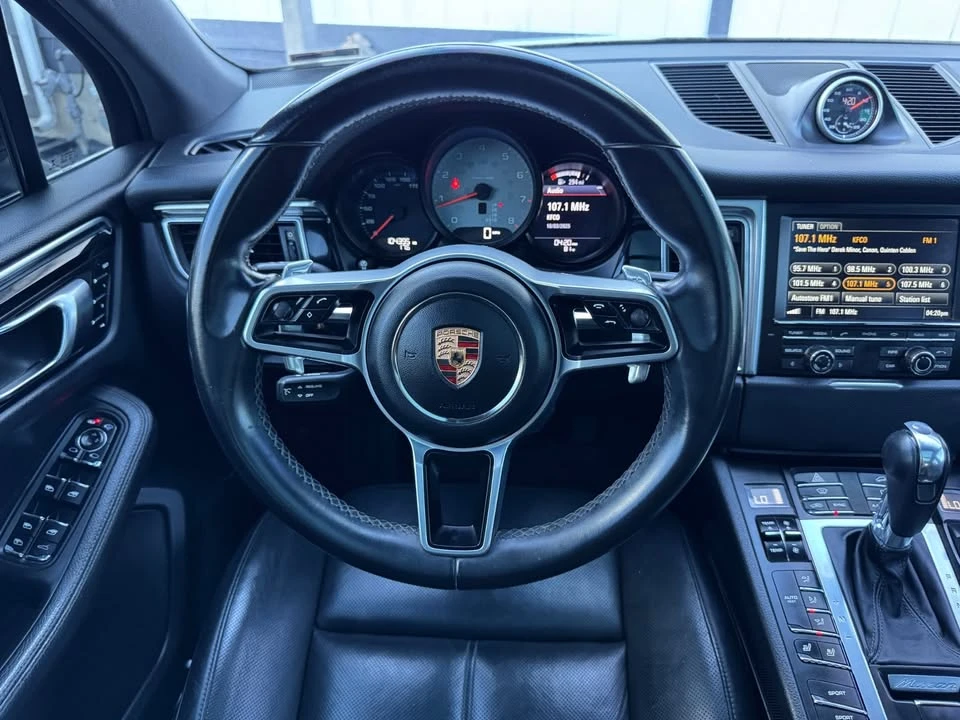 2015 Porsche Macan S - Image 9 of 20