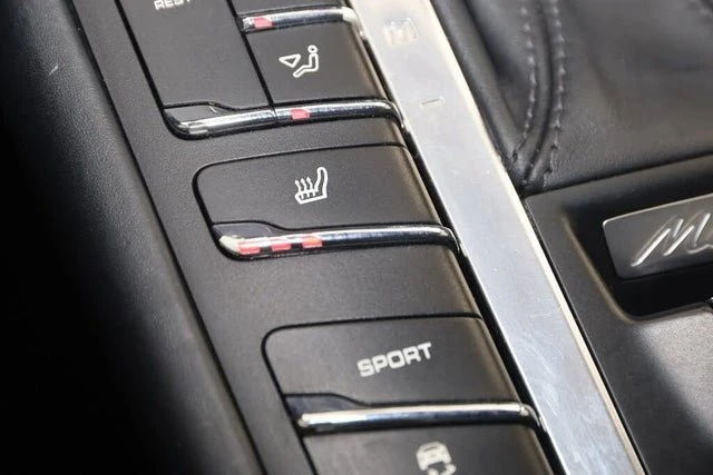 2015 Porsche Macan S - Image 8 of 20