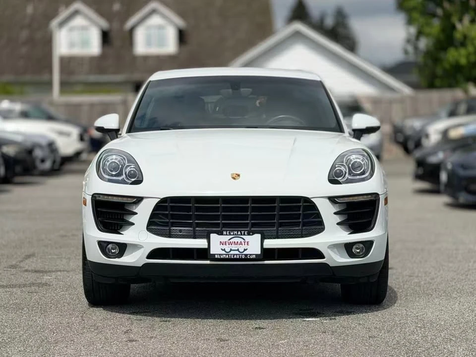 2015 Porsche Macan S - Image 2 of 17
