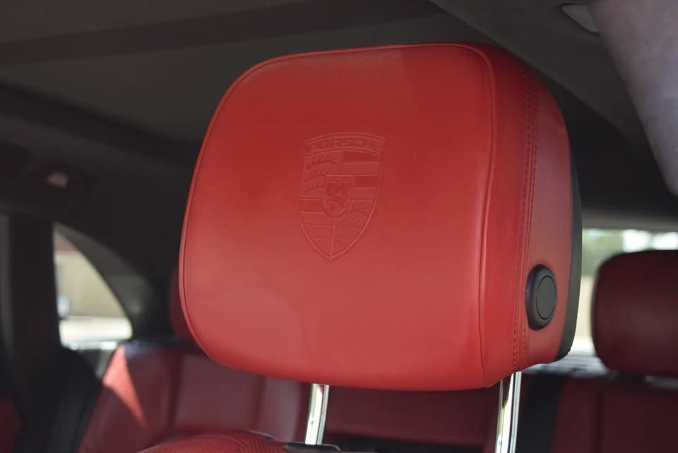 2015 Porsche Macan Turbo - Image 9 of 20
