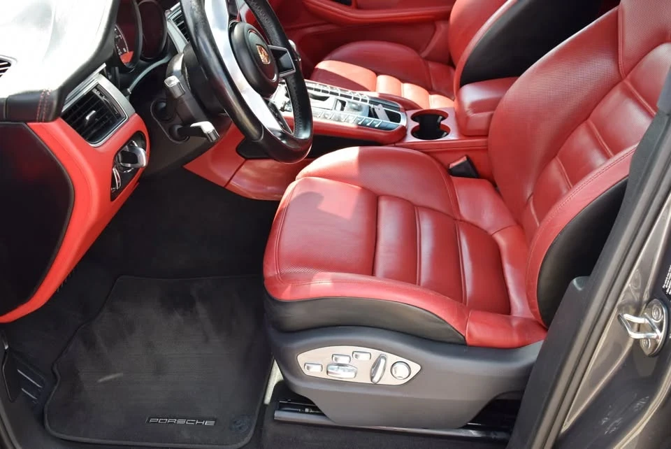 2015 Porsche Macan Turbo - Image 8 of 20