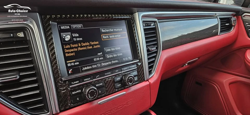 2015 Porsche Macan Turbo - Image 12 of 19