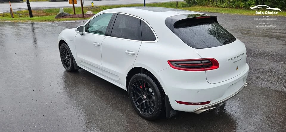 2015 Porsche Macan Turbo - Image 7 of 19