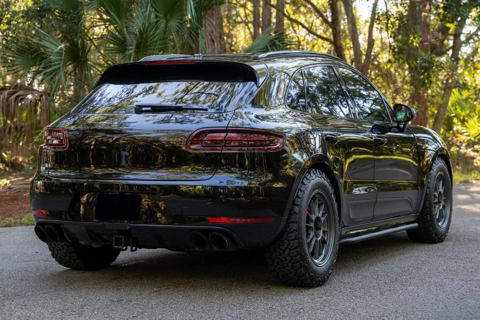 2015 Porsche Macan Turbo - Image 2 of 7