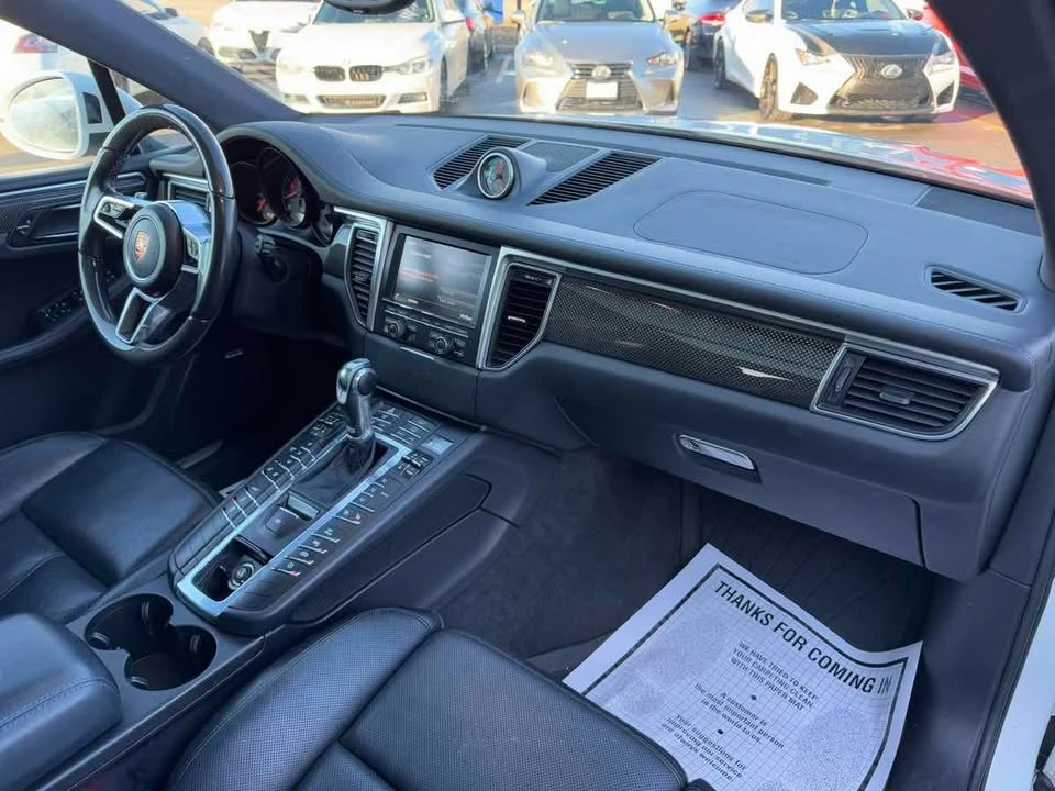 2015 Porsche Macan Turbo - Image 15 of 20