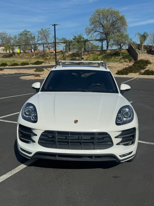2015 Porsche Macan Turbo - Image 2 of 10