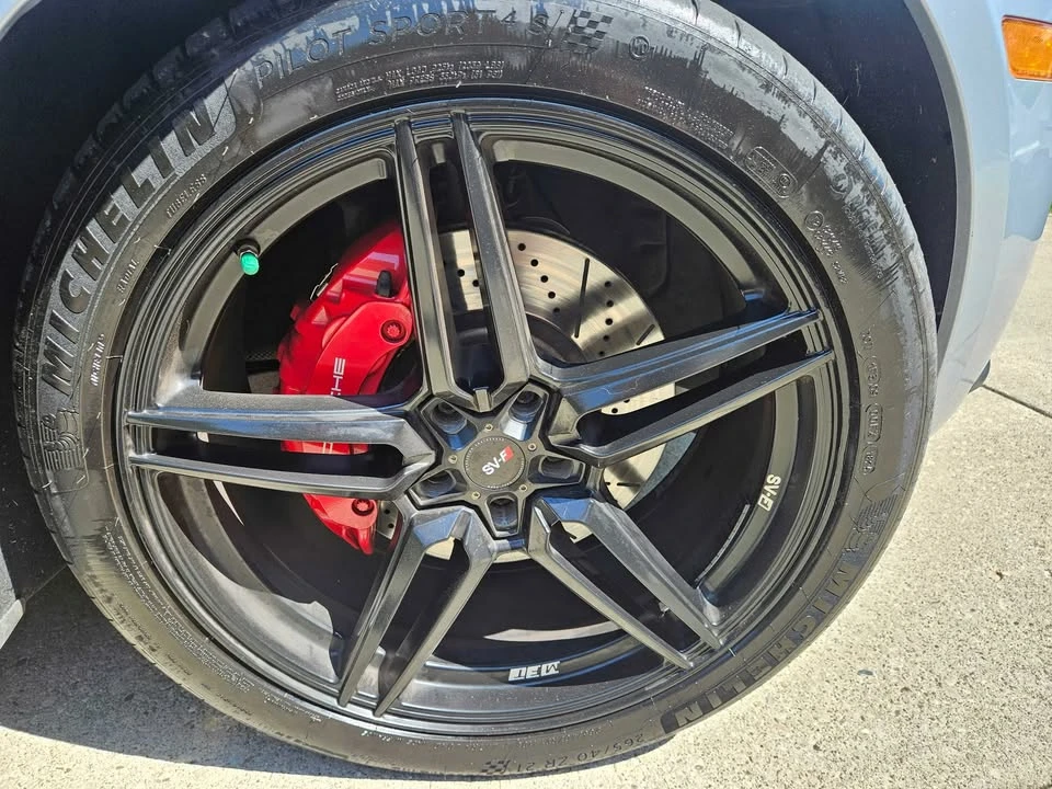 2015 Porsche Macan Turbo - Image 16 of 18