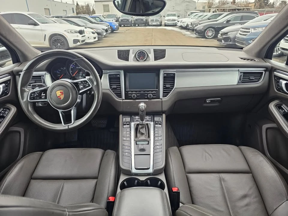 2015 Porsche Macan Turbo - Image 13 of 20