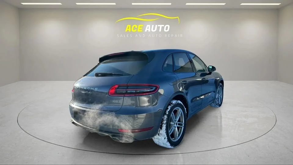 2015 Porsche Macan Turbo - Image 5 of 10