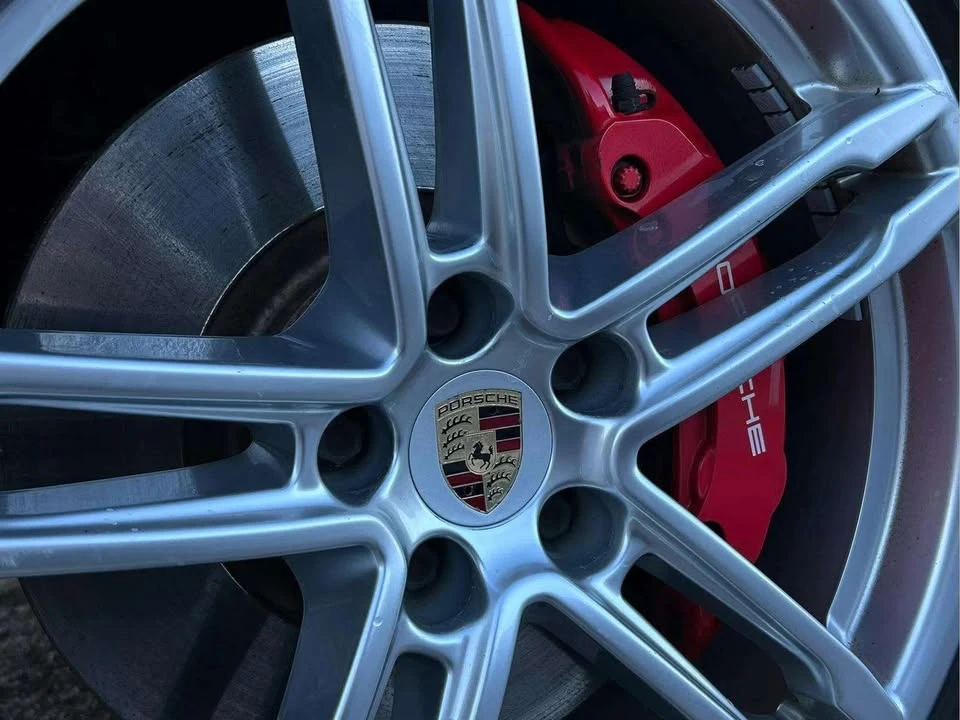 2015 Porsche Macan Turbo - Image 7 of 16