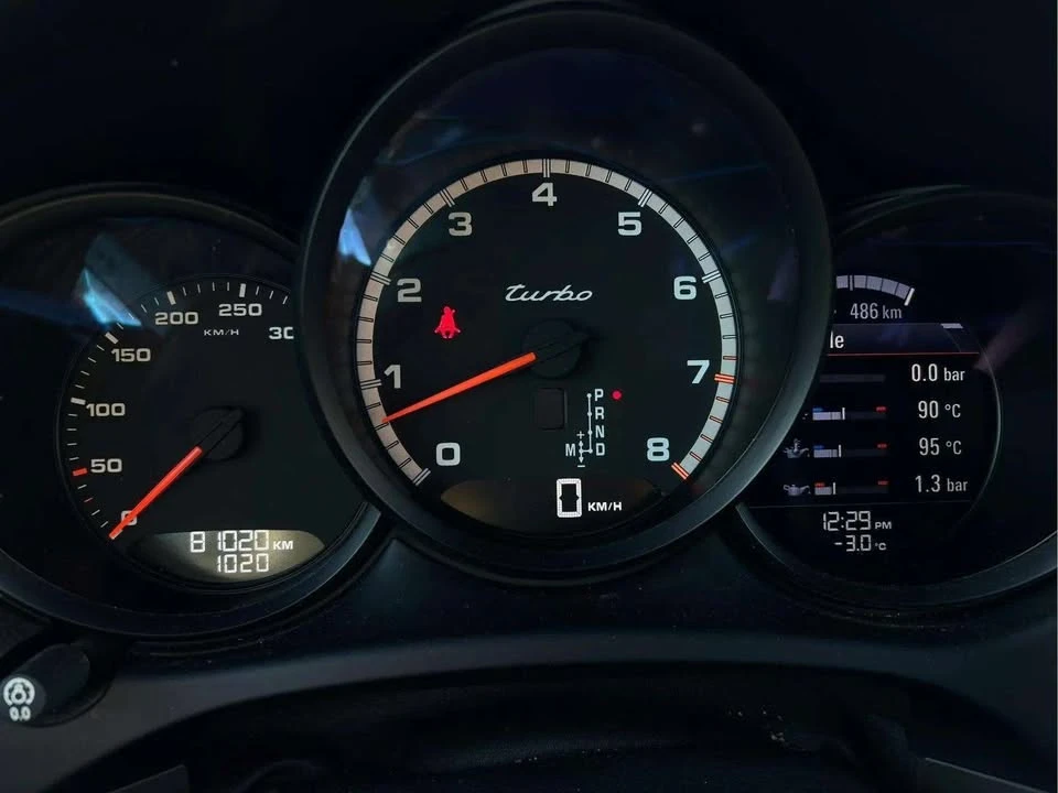 2015 Porsche Macan Turbo - Image 10 of 10