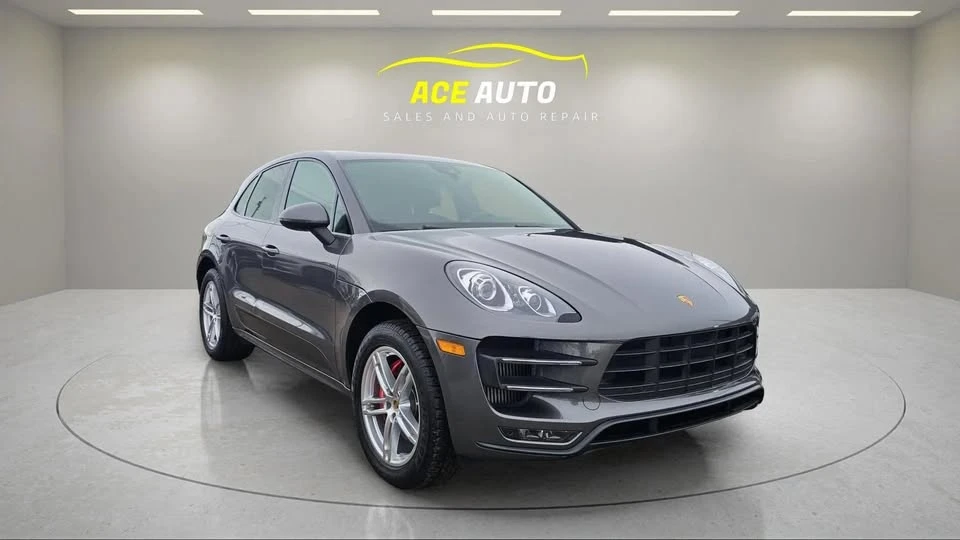 2015 Porsche Macan Turbo - Image 3 of 19