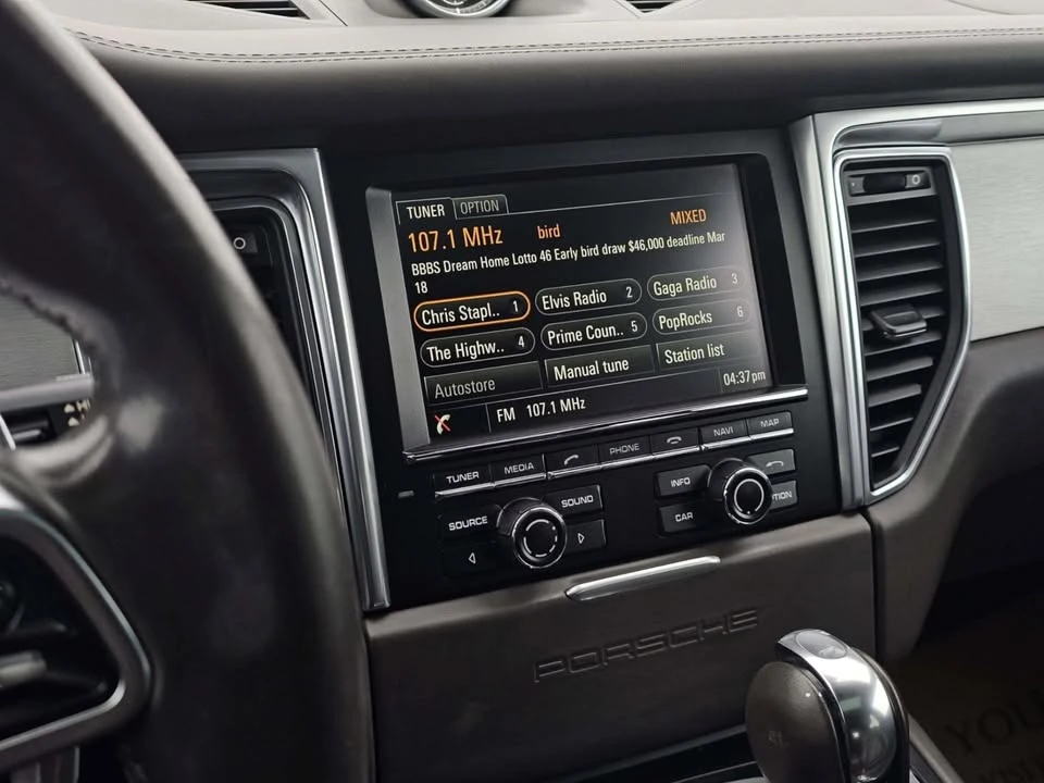 2015 Porsche Macan Turbo - Image 20 of 20