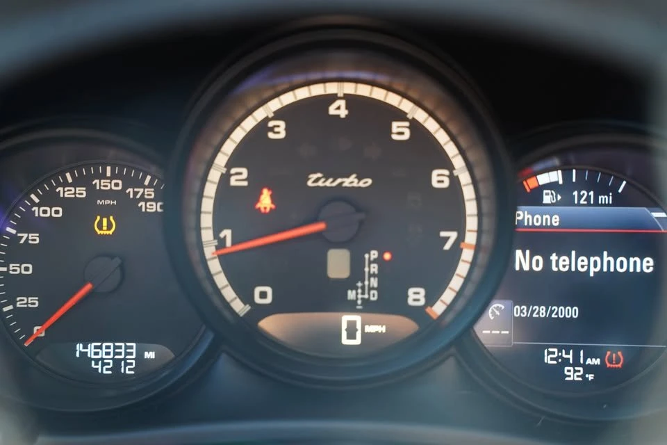 2015 Porsche Macan Turbo - Image 20 of 20
