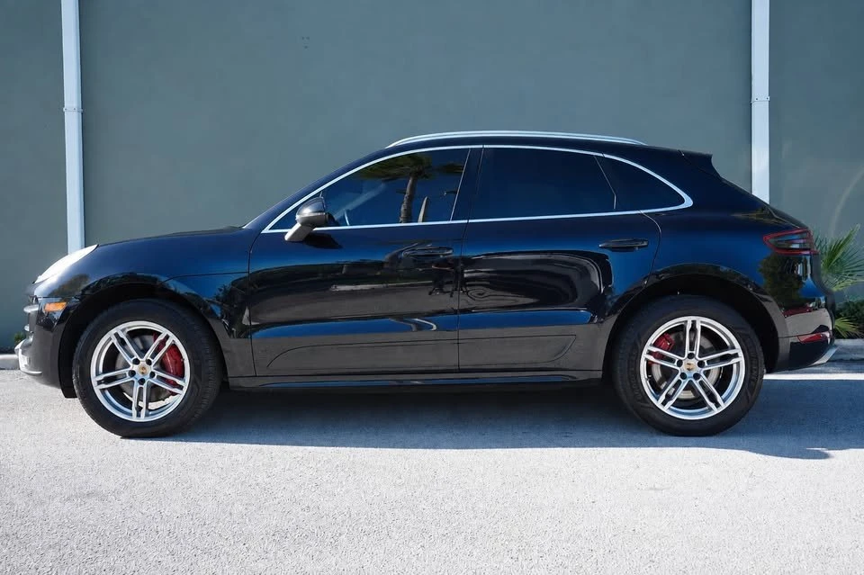 2015 Porsche Macan Turbo - Image 3 of 20