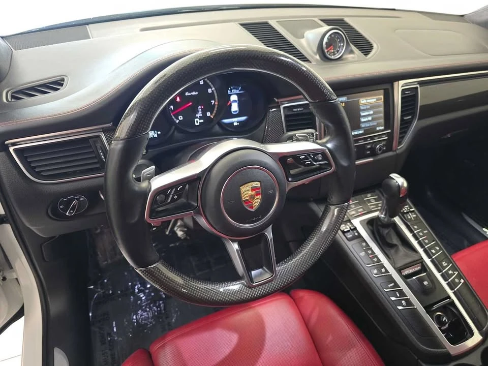 2015 Porsche Macan Turbo - Image 2 of 20