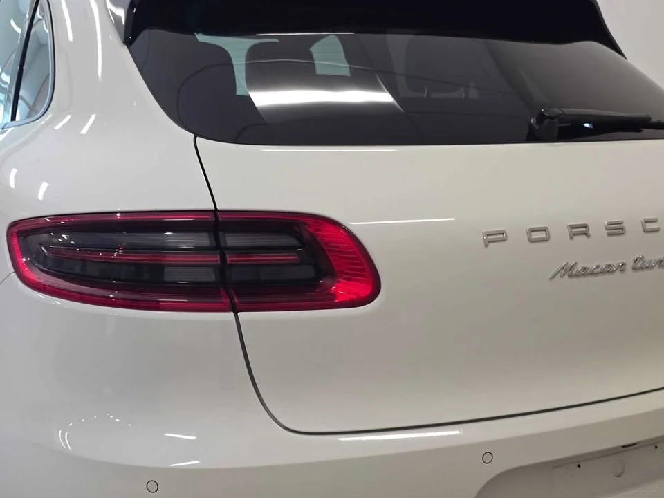 2015 Porsche Macan Turbo - Image 6 of 20