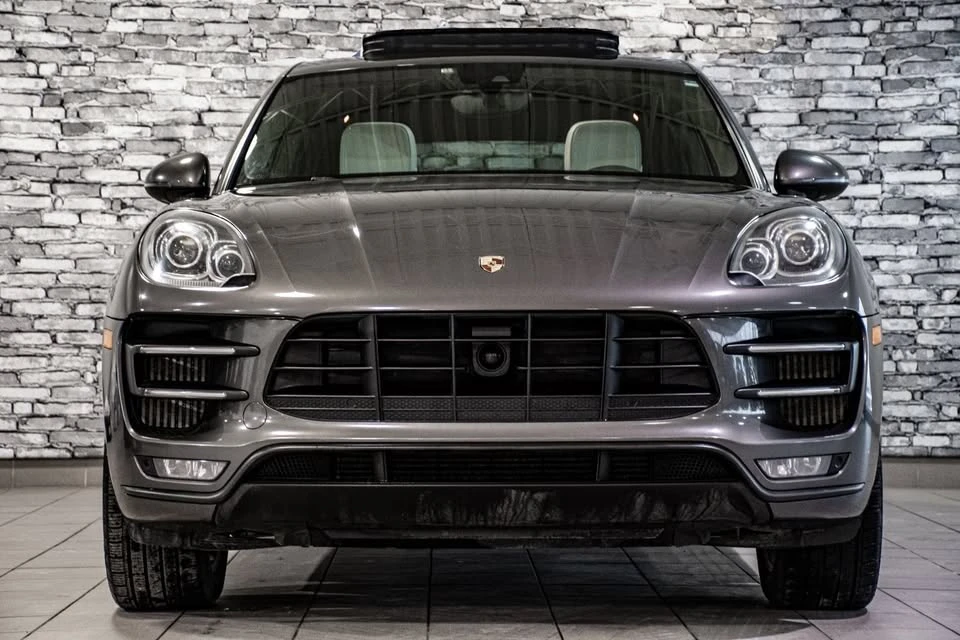 2015 Porsche Macan Turbo - Image 3 of 20