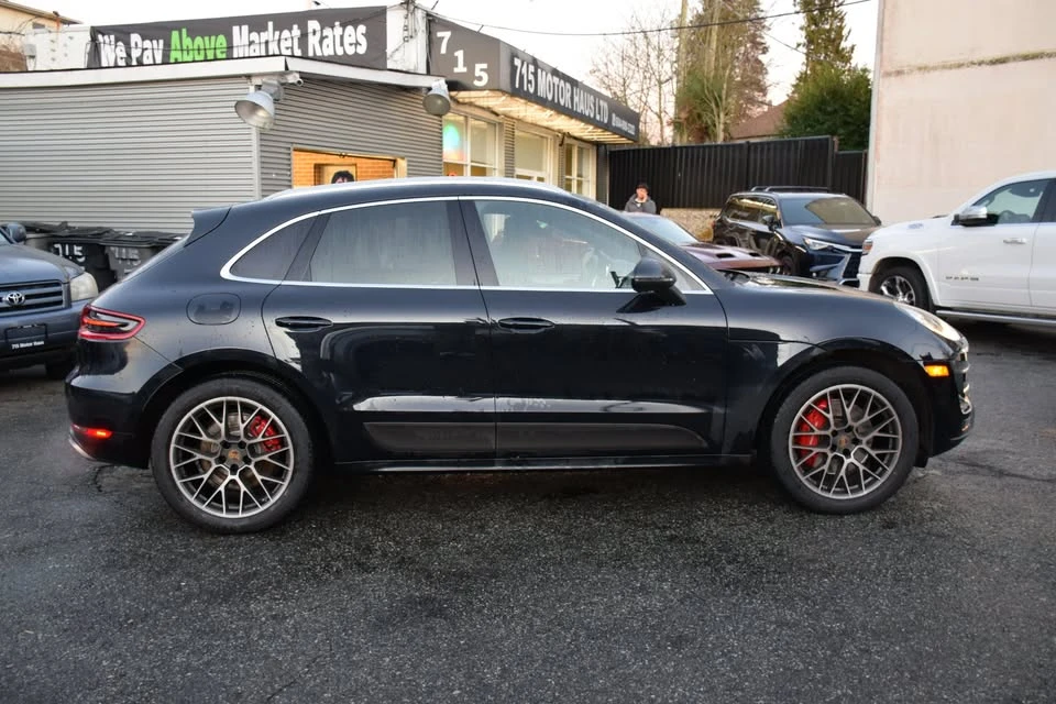 2015 Porsche Macan Turbo - Image 9 of 20