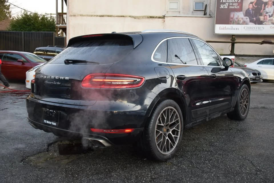 2015 Porsche Macan Turbo - Image 8 of 20