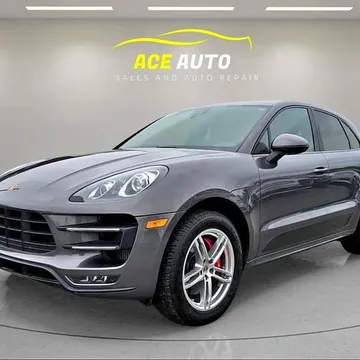 2015 Porsche Macan Turbo