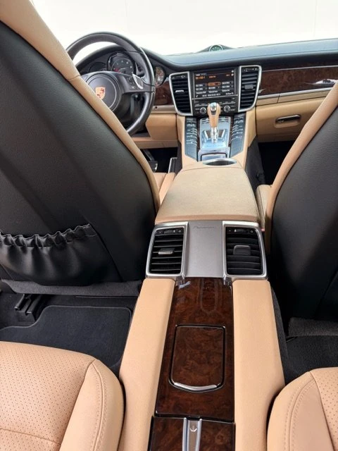 2015 Porsche 970 Panamera - Image 17 of 20