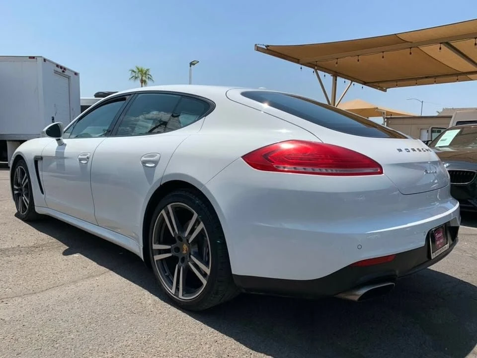 2015 Porsche 970 Panamera - Image 2 of 19