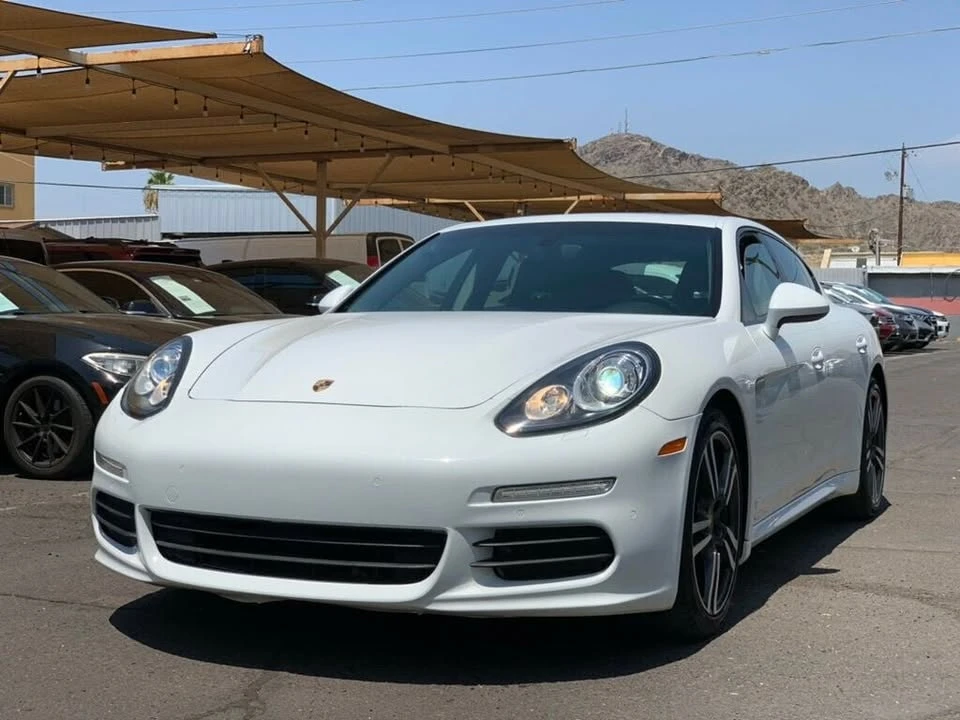 2015 Porsche 970 Panamera - Image 8 of 19