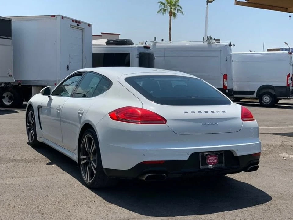 2015 Porsche 970 Panamera - Image 10 of 19