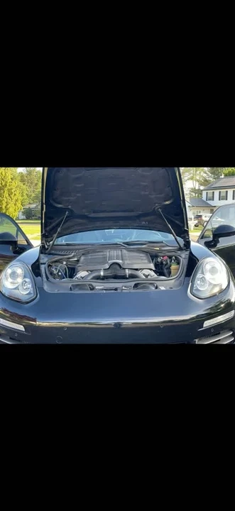 2015 Porsche 970 Panamera - Image 7 of 10